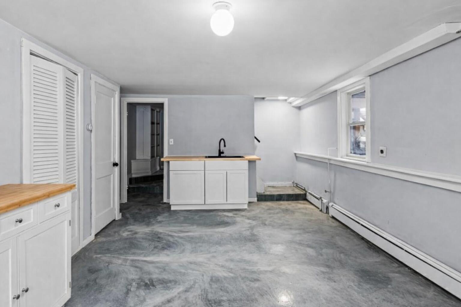 212 Montello Street Lewiston, ME 04240 - Photo 28 of 50 322466800704681880