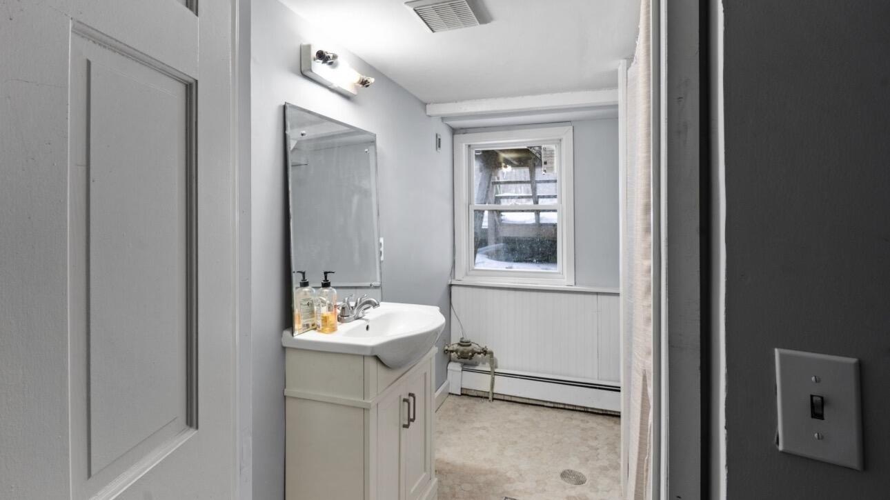 212 Montello Street Lewiston, ME 04240 - Photo 36 of 50 IMG_2414