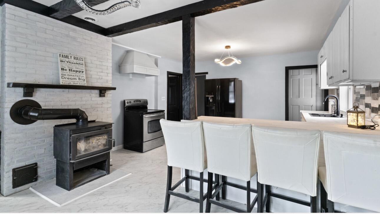 212 Montello Street Lewiston, ME 04240 - Photo 9 of 50 IMG_2416