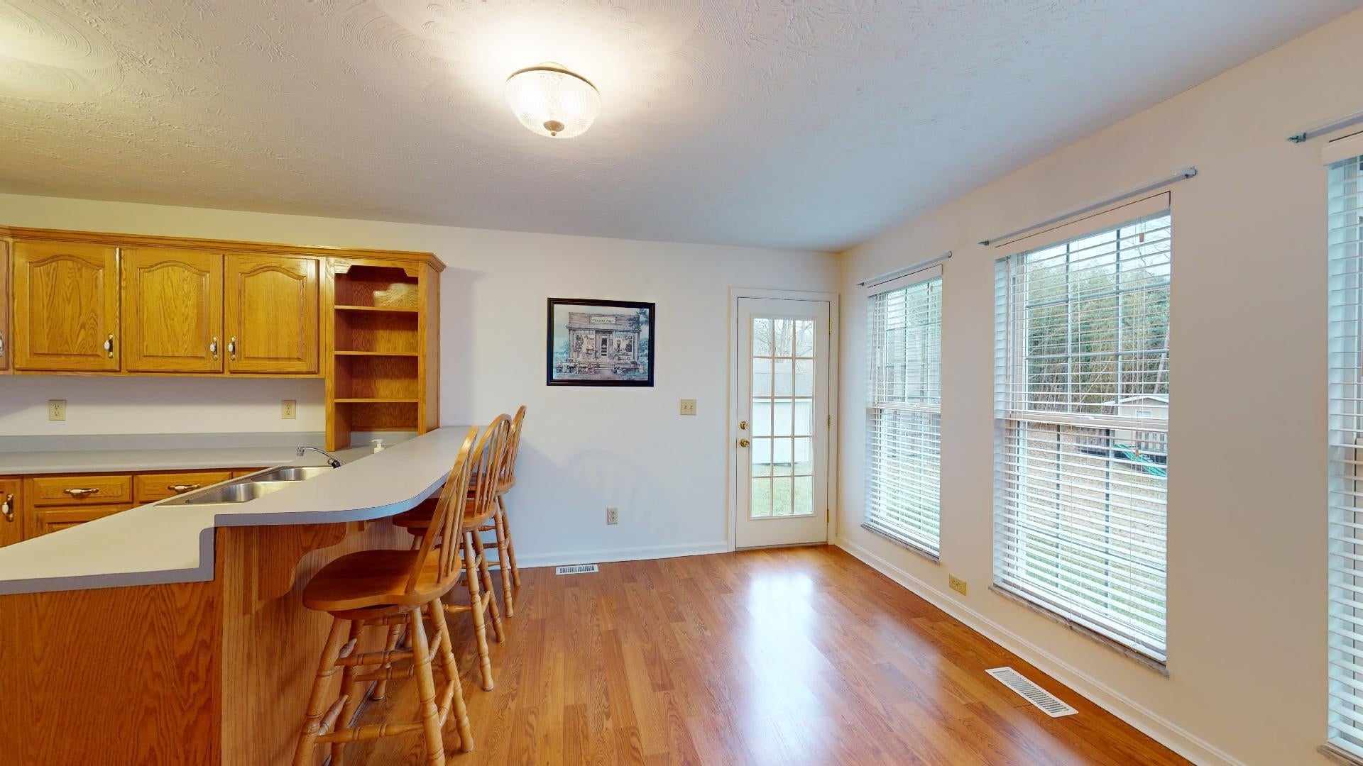 556 Fairwood Road Huntington, WV 25705 - Photo 5 of 20 Gallery Image 5