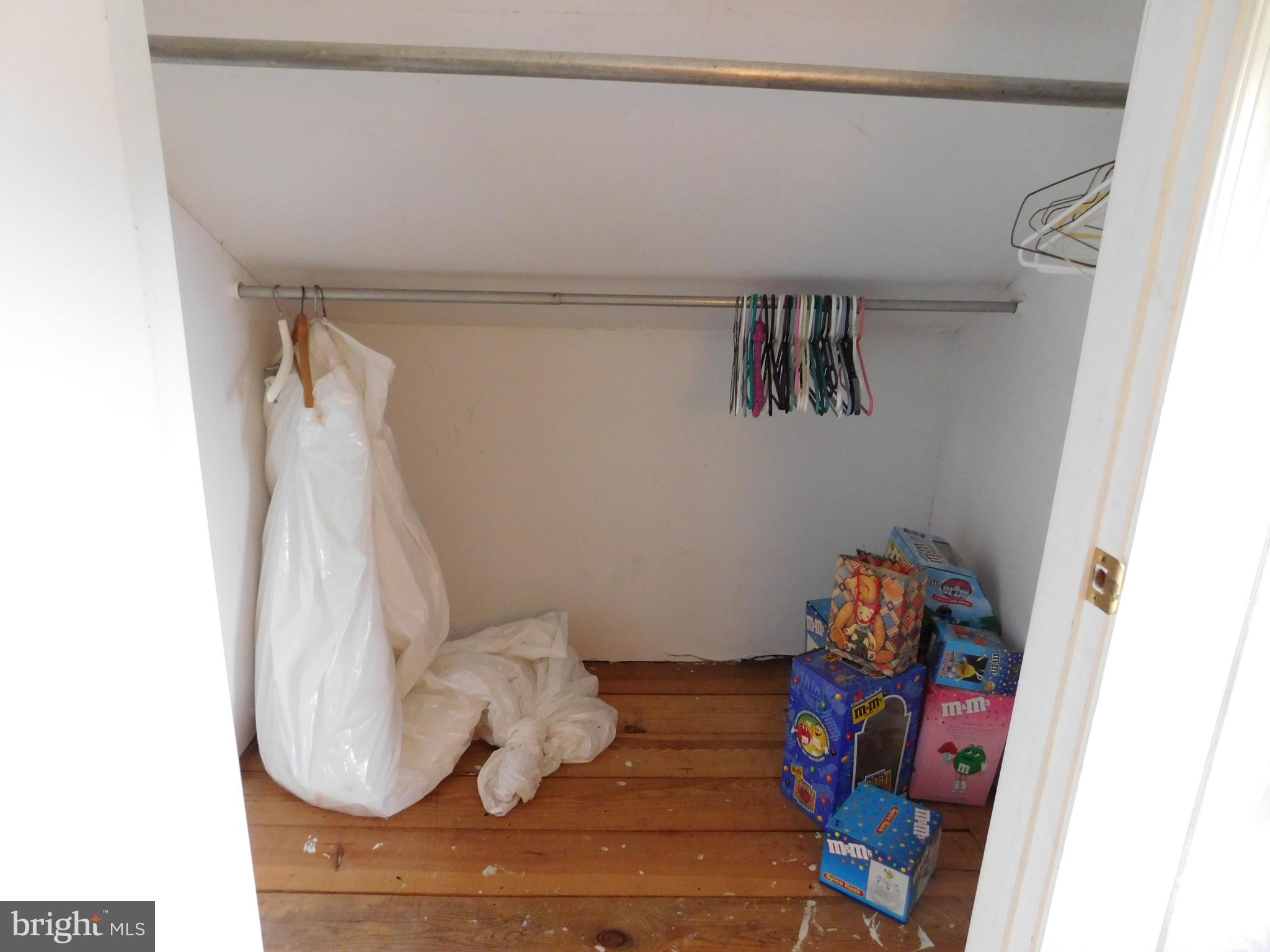 407 Chancellor Road York, PA 17403 - Photo 22 of 30 6 ft walk in closet in 3rd bedroom (upstairs)