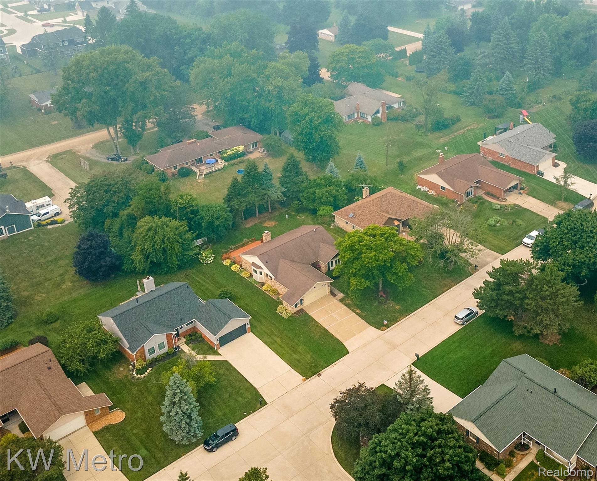 2154 Warrington Road Rochester, MI 48307 - Photo 37 of 41 Image quality insufficient for description