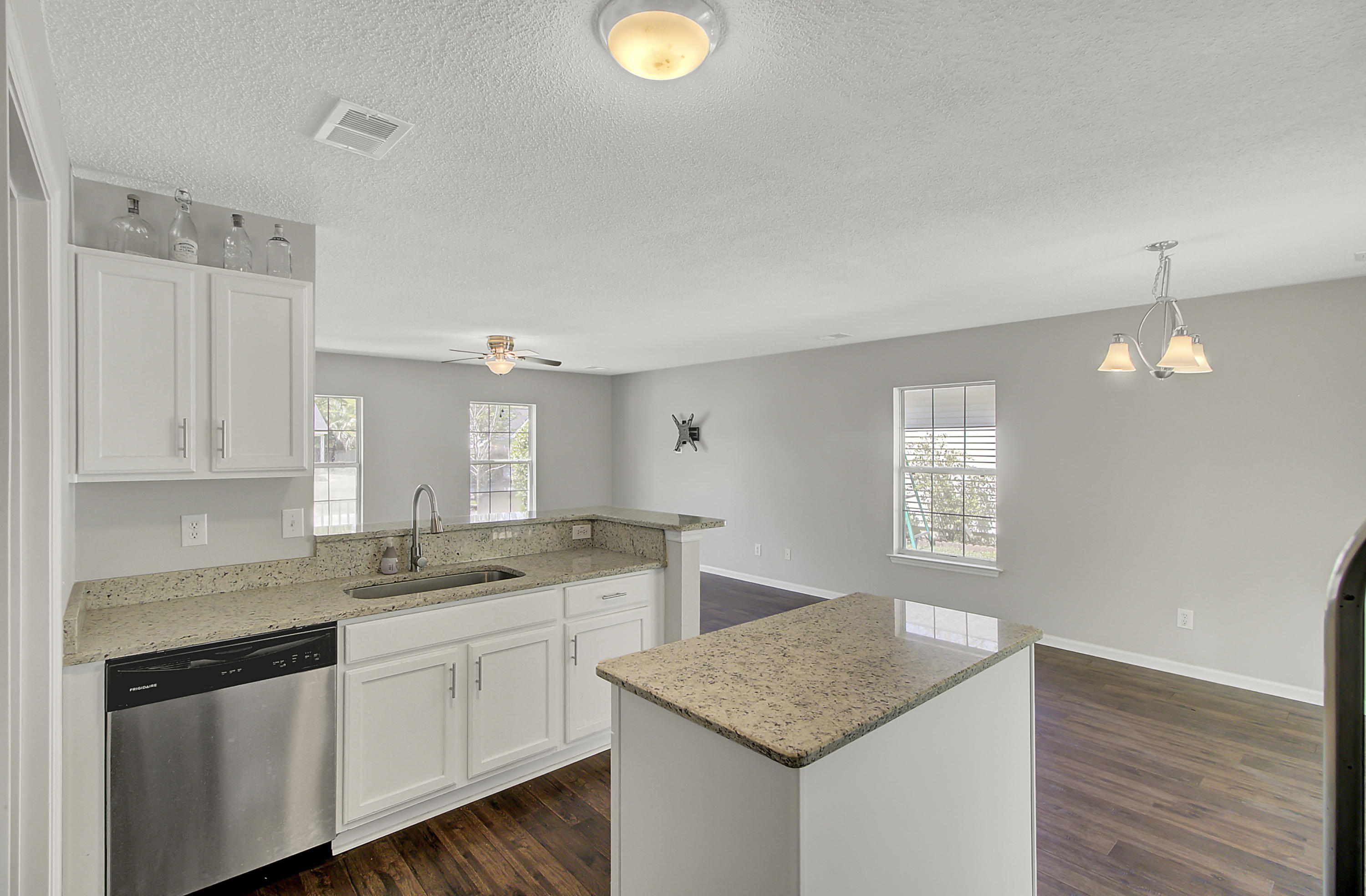 182 2 Pond Loop Ladson, SC 29456 - Photo 4 of 30 13