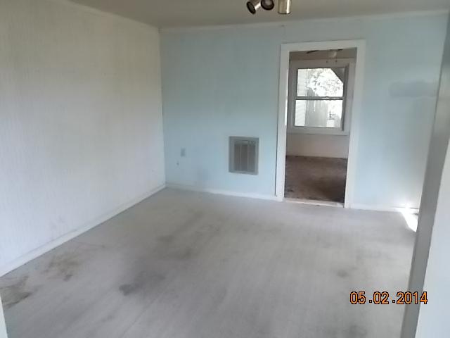 1005 Hickory Ridge Road Lebanon, TN 37087 - Photo 8 of 20 an empty room that has a window