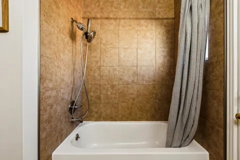 $1,495,000 | 124 South Idaho Street, San Mateo, CA 94401