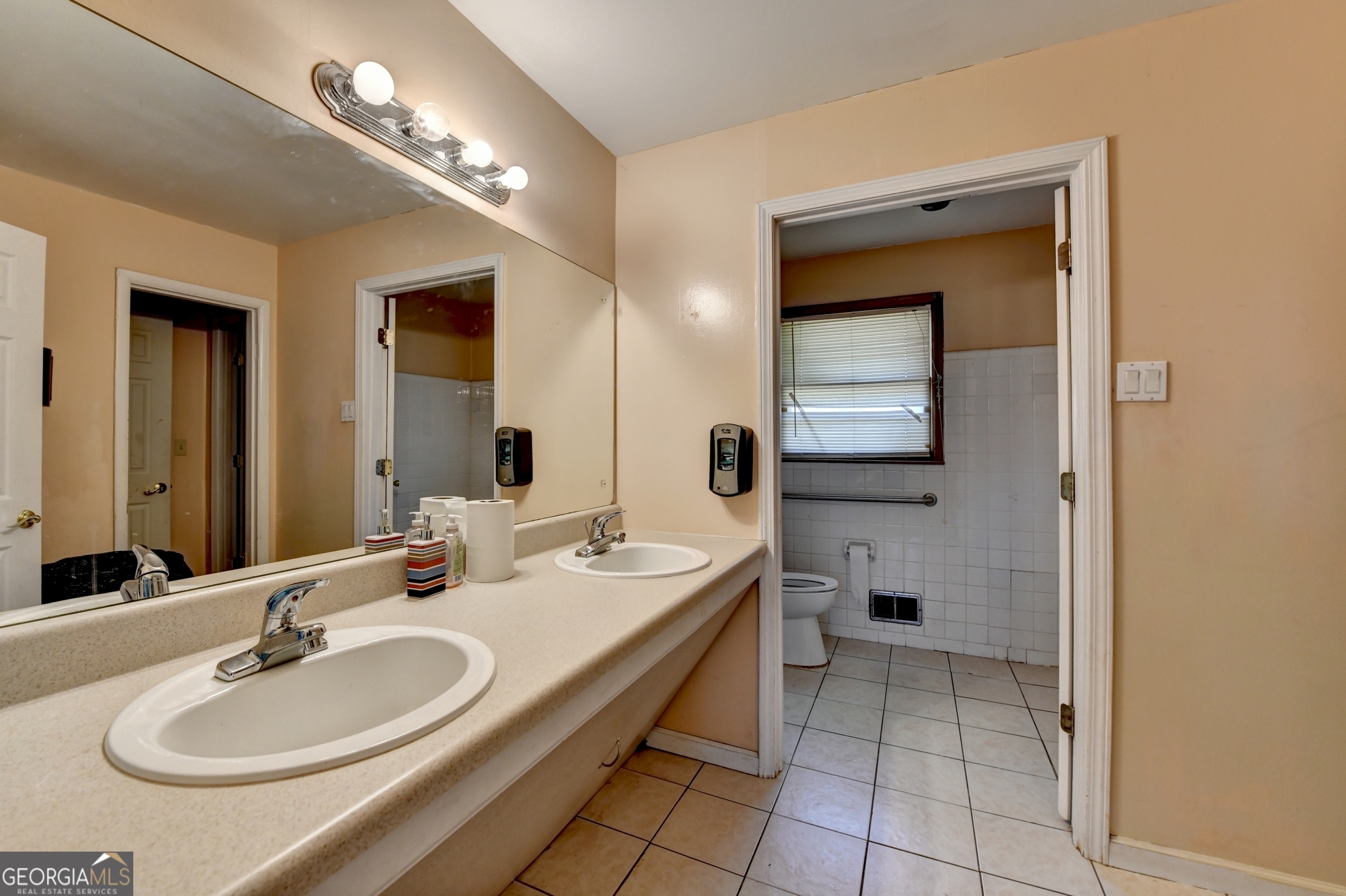 1093 Panola Road Stone Mountain, GA 30088 - Photo 6 of 24