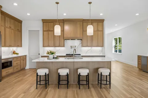 $1,450,000 | 832 B Neartop Drive, Nashville, TN 37205