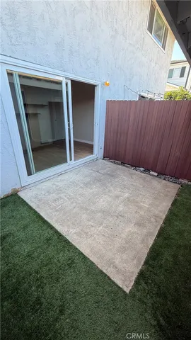 $3,300 | 2445 Elden Avenue, Costa Mesa, CA 92627