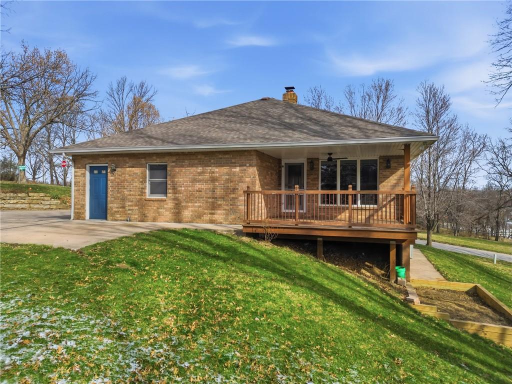 101 Spring Street Platte City, MO 64079 - Photo 4 of 26