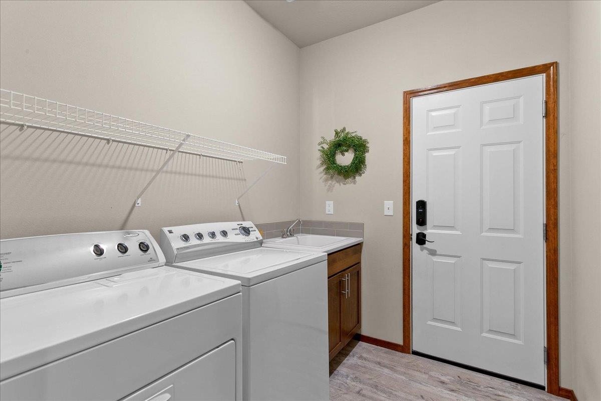 12925 North Raptor Lane Spokane, WA 99208 - Photo 17 of 33 Gallery Image 17