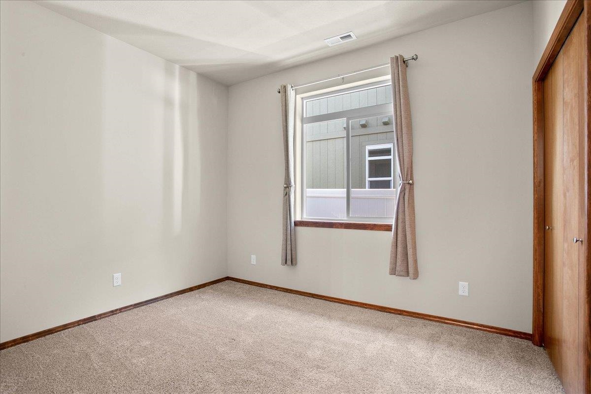 12925 North Raptor Lane Spokane, WA 99208 - Photo 21 of 33 Gallery Image 21