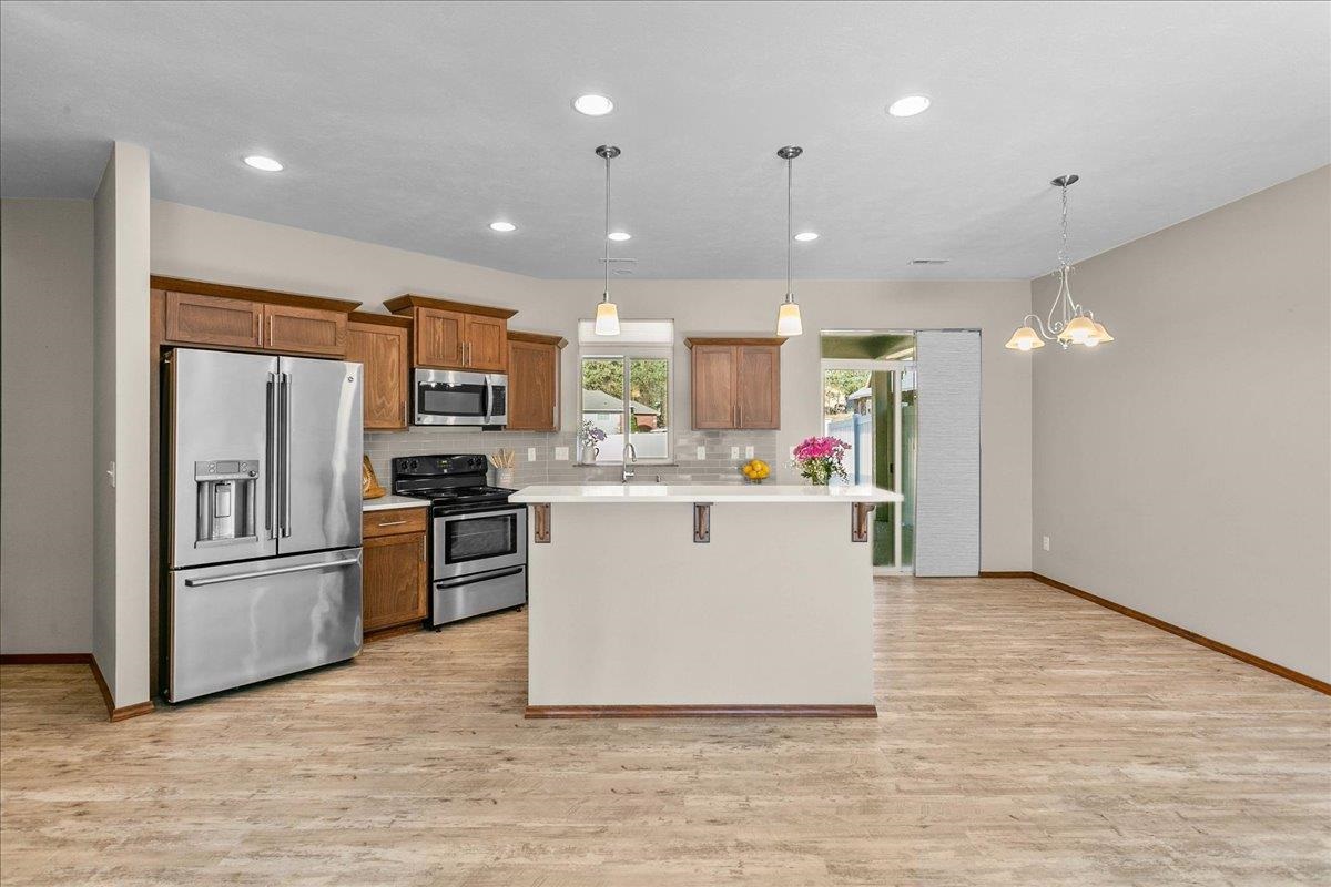 12925 North Raptor Lane Spokane, WA 99208 - Photo 10 of 33 Gallery Image 10