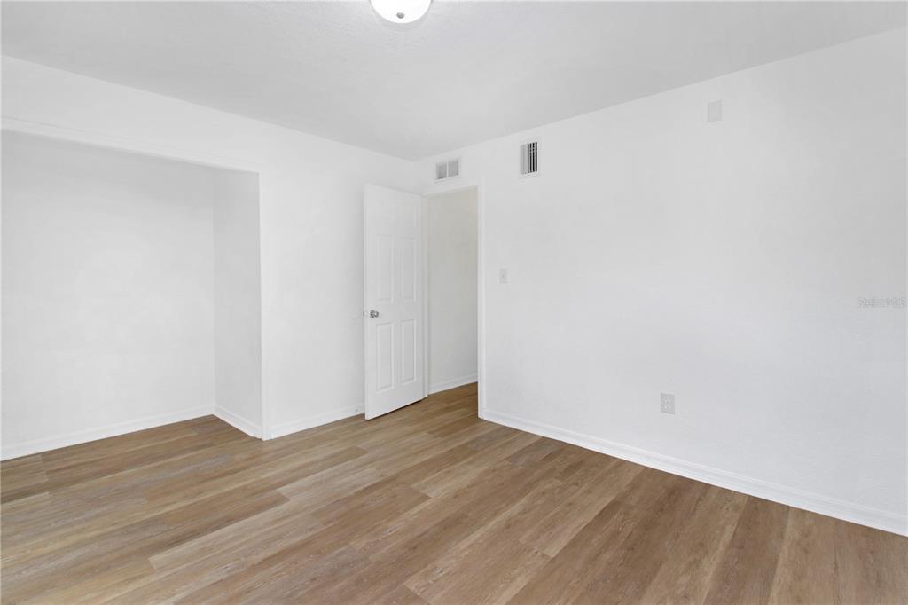 1946 South Conway Road, Unit 4 Orlando, FL 32812 - Photo 13 of 20 a view of an empty room