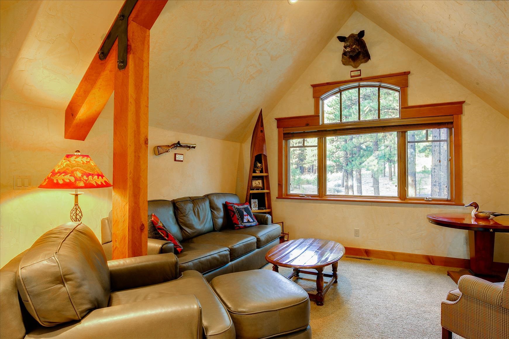 146 Saddle Ridge Road Clio, CA 96106 - Photo 13 of 21 Gallery Image 13