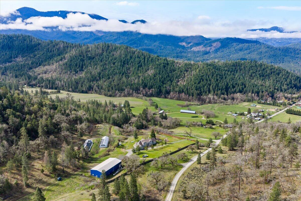 1500 Panther Gulch Road Williams, OR 97544 - Photo 26 of 31