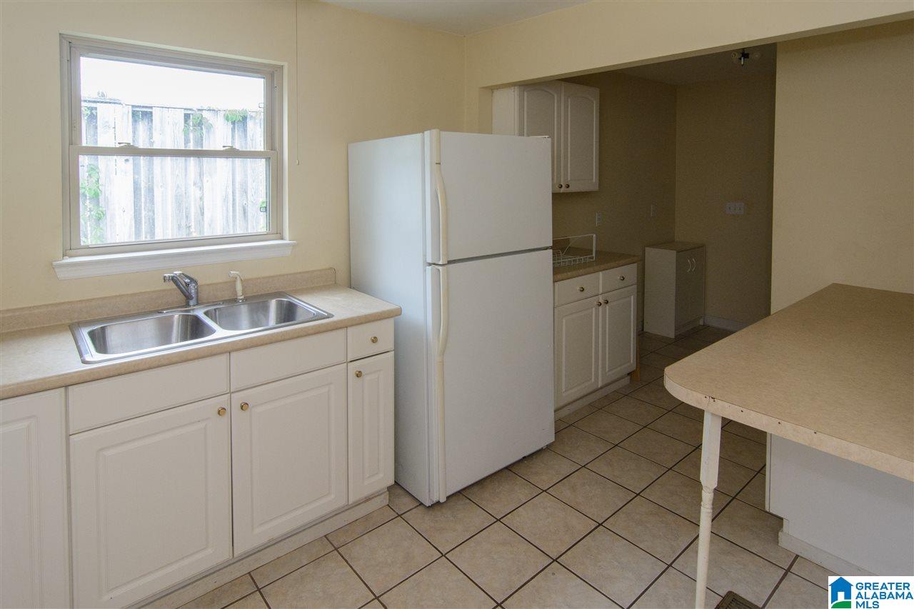 1409 Cresthill Road Birmingham, AL 35213 - Photo 12 of 26