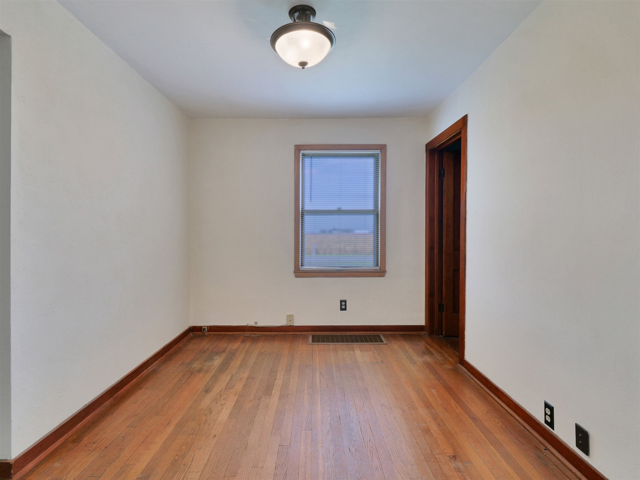 1104 North Roussey Road New Haven, IN 46774 - Photo 29 of 36 Gallery Image 29