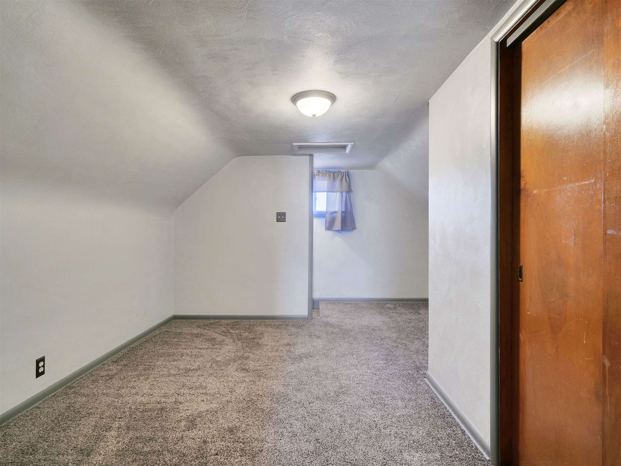 1104 North Roussey Road New Haven, IN 46774 - Photo 31 of 36 Gallery Image 31