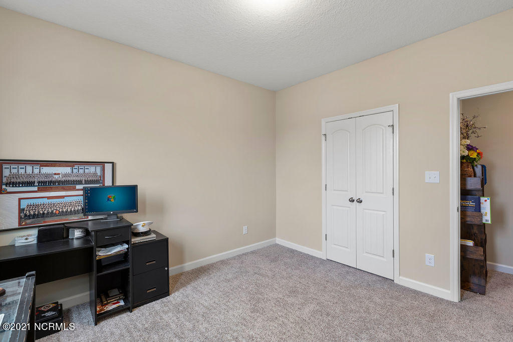 913 Courthouse Crossing Jacksonville, NC 28546 - Photo 18 of 24 IMG_2198