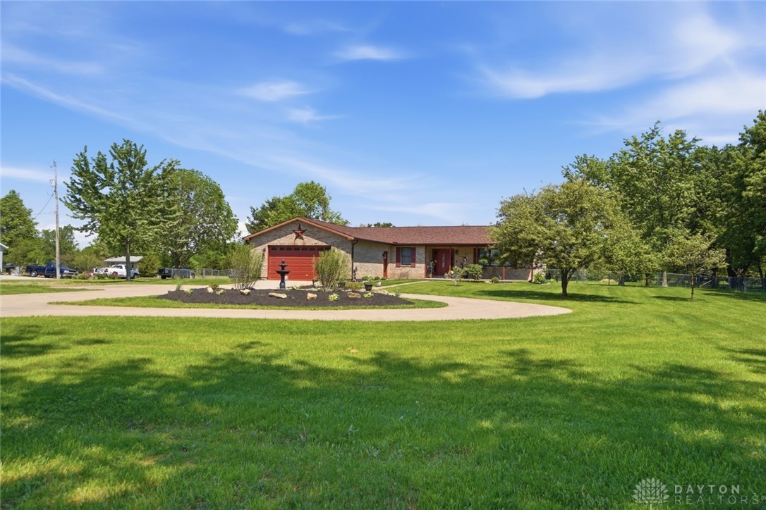 6306 Johnson Road Springfield, OH 45502 - Photo 4 of 84