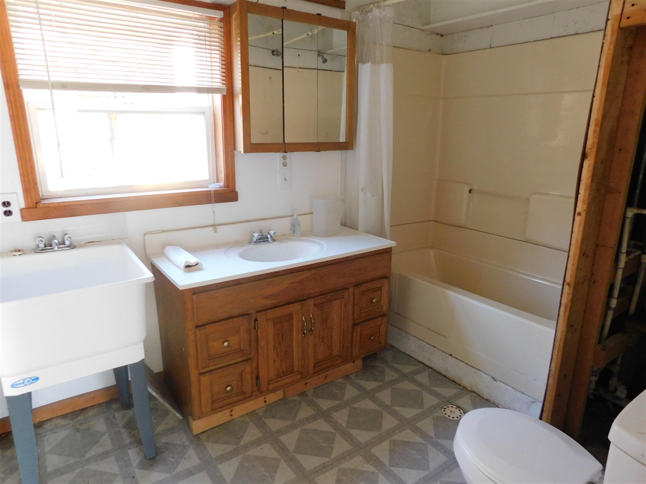 647 North Hart Road Wellston, MI 49689 - Photo 11 of 20