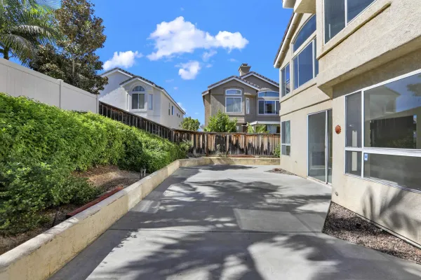 $1,490,000 | 14054 Via Corsini, San Diego, CA 92128