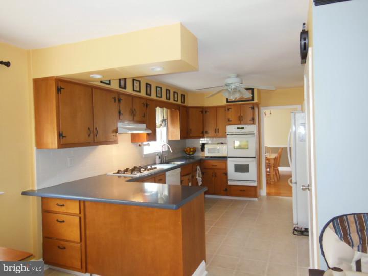 1643 Whitehouse Road Ambler, PA 19002 - Photo 4 of 18 Gallery Image 4
