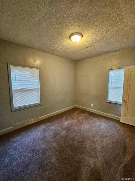 9930 Balfour Road Detroit, MI 48224 - Photo 6 of 10