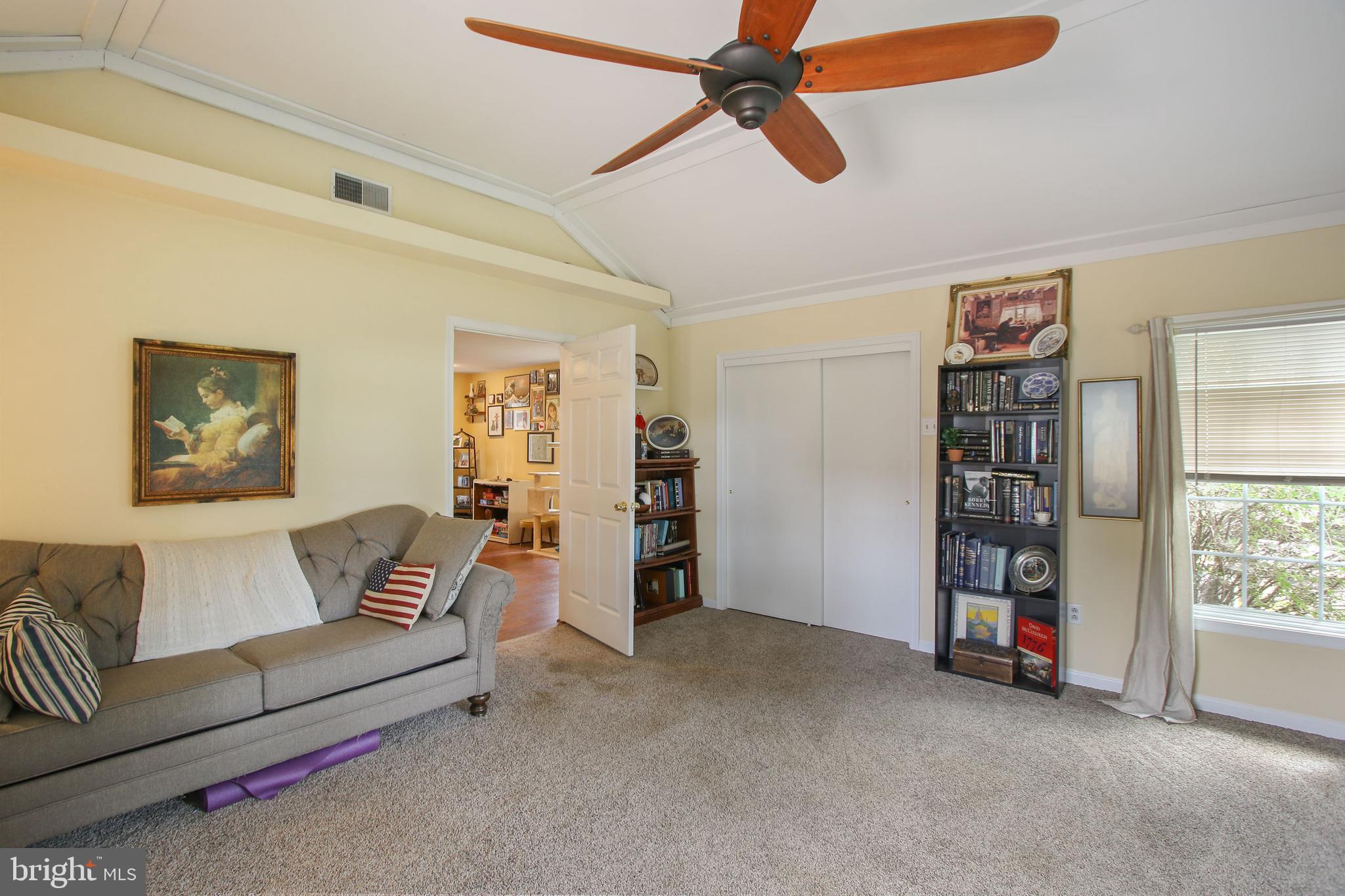 2820 Old Washington Road Westminster, MD 21157 - Photo 21 of 38 Spare bedroom or office