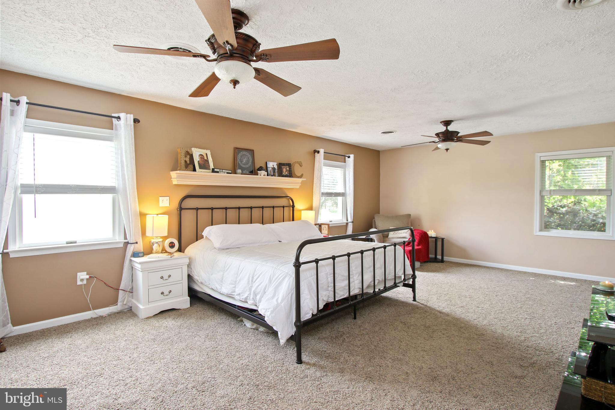 2820 Old Washington Road Westminster, MD 21157 - Photo 22 of 38 Master bedroom