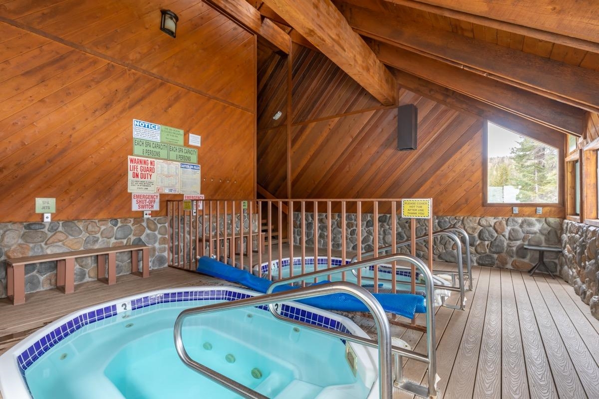 175 Mammoth Slopes Drive, Unit 3 Mammoth Lakes, CA 93546 - Photo 27 of 30 a view of a balcony with chairs