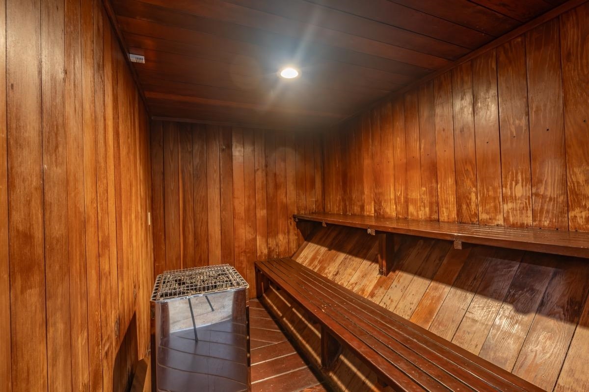 175 Mammoth Slopes Drive, Unit 3 Mammoth Lakes, CA 93546 - Photo 29 of 30 a view of a room with wooden walls