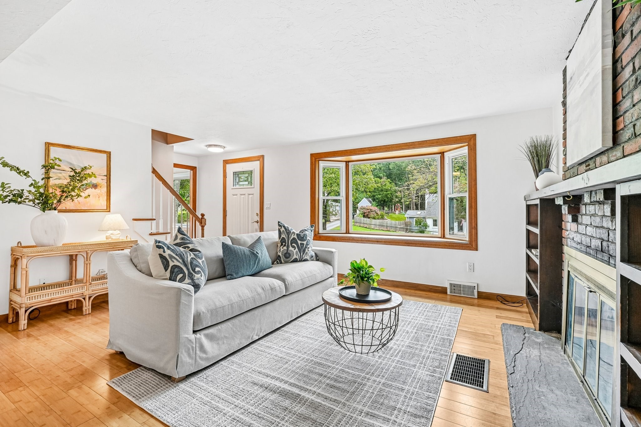 18 Eleanor Road Walpole, MA 02081 - Photo 7 of 38 Gallery Image 7