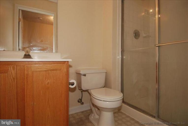 8317 Spadderdock Way Laurel, MD 20724 - Photo 9 of 25 Bath #2