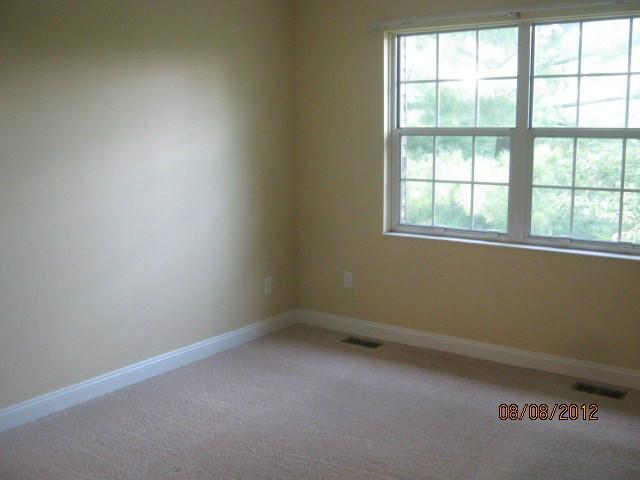 2715 Hard Road, Unit 5 Columbus, OH 43235 - Photo 5 of 15