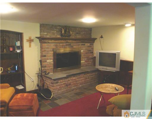 145 Old Georgetown Road Princeton, NJ 08540 - Photo 11 of 19