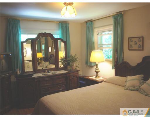 145 Old Georgetown Road Princeton, NJ 08540 - Photo 13 of 19