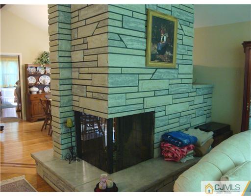145 Old Georgetown Road Princeton, NJ 08540 - Photo 7 of 19