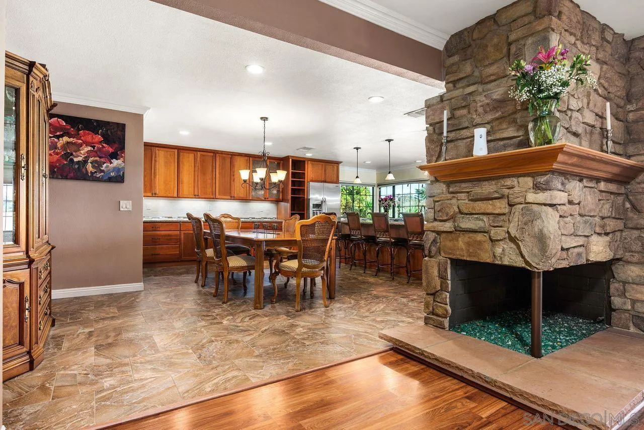 12007 Bajada Road San Diego, CA 92128 - Photo 11 of 49