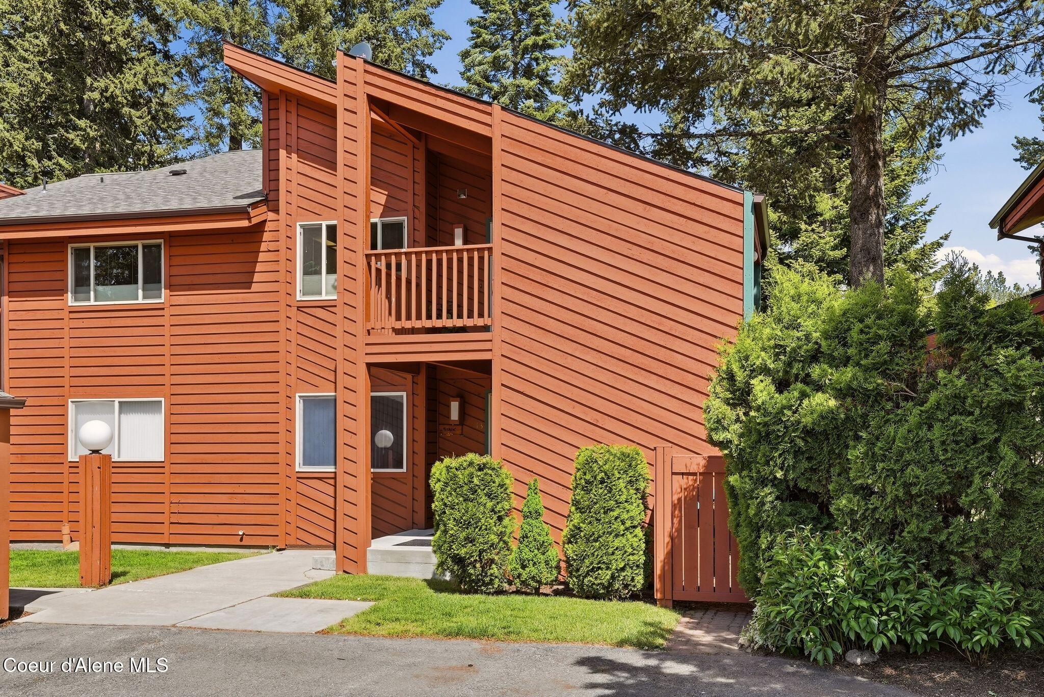5299 West Green Court, Unit 15 Rathdrum, ID 83858 - Photo 2 of 47 5299 W Green Ct #15