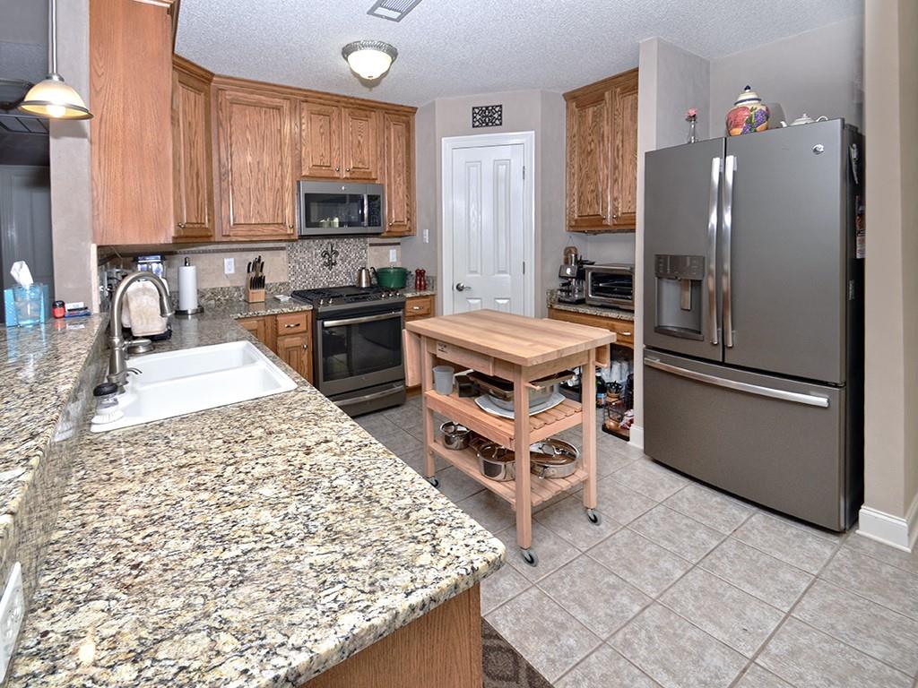 712 Marc Court Abita Springs, LA 70420 - Photo 5 of 19