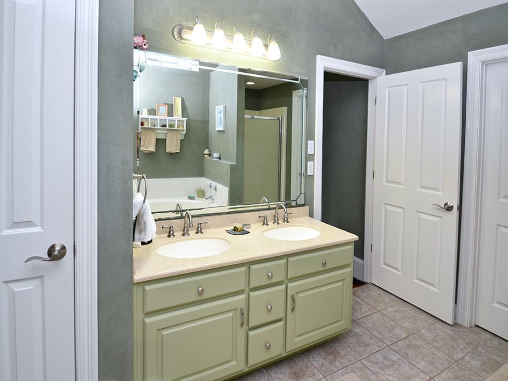 712 Marc Court Abita Springs, LA 70420 - Photo 10 of 19