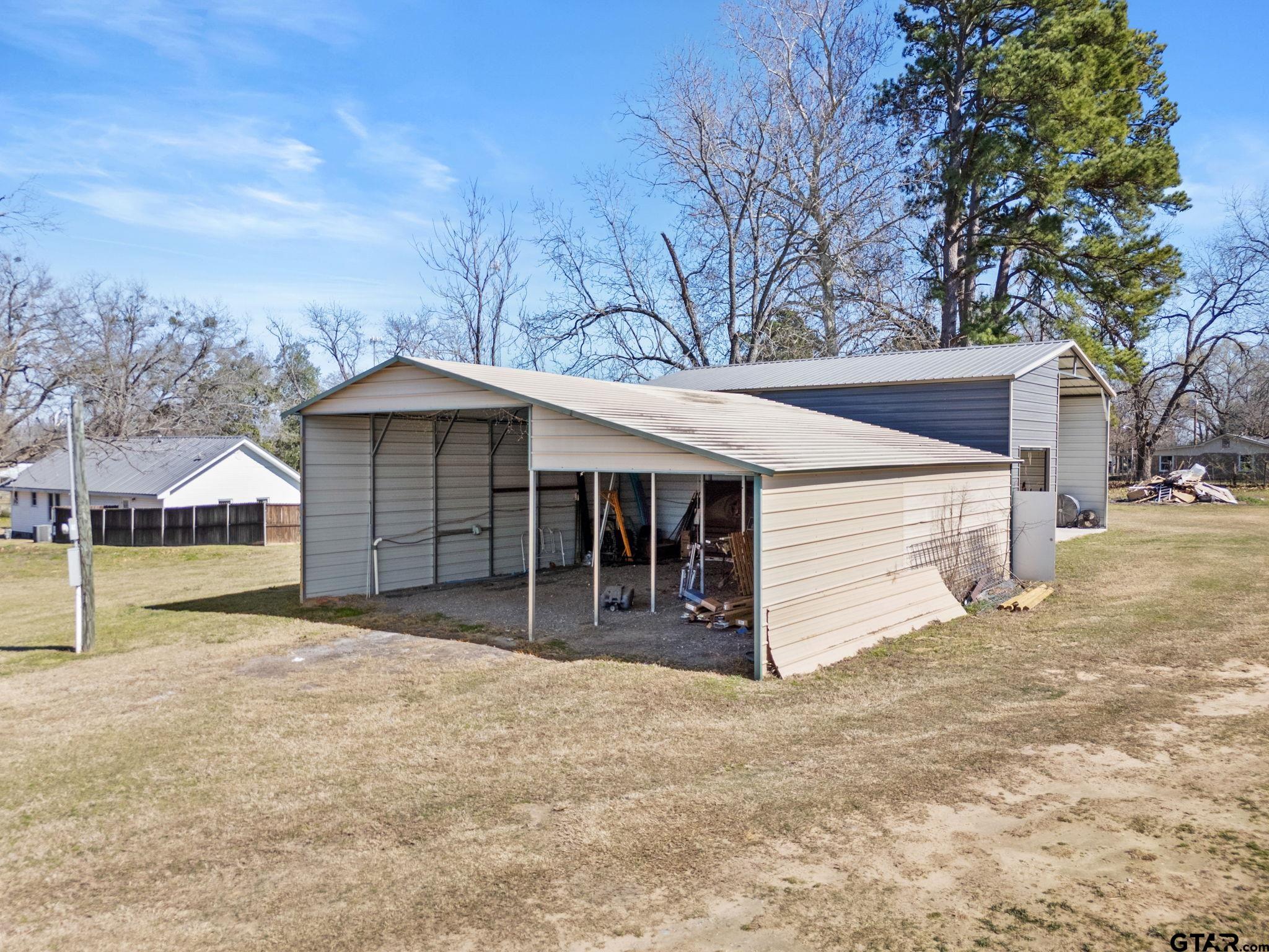 605 Dallas Street Winona, TX 75792 - Photo 20 of 25