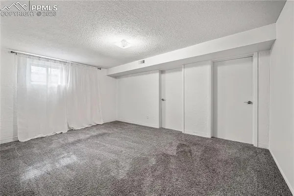 $350,000 | 11 Mac Naughton Road, Pueblo, CO 81001