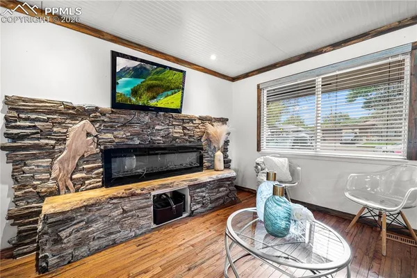 $350,000 | 11 Mac Naughton Road, Pueblo, CO 81001