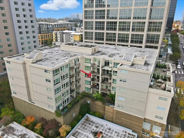 $699,995 | 300 110th Avenue Northeast, Unit 412, Bellevue, WA 98004