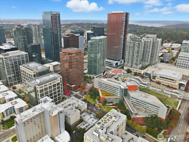 $699,995 | 300 110th Avenue Northeast, Unit 412, Bellevue, WA 98004