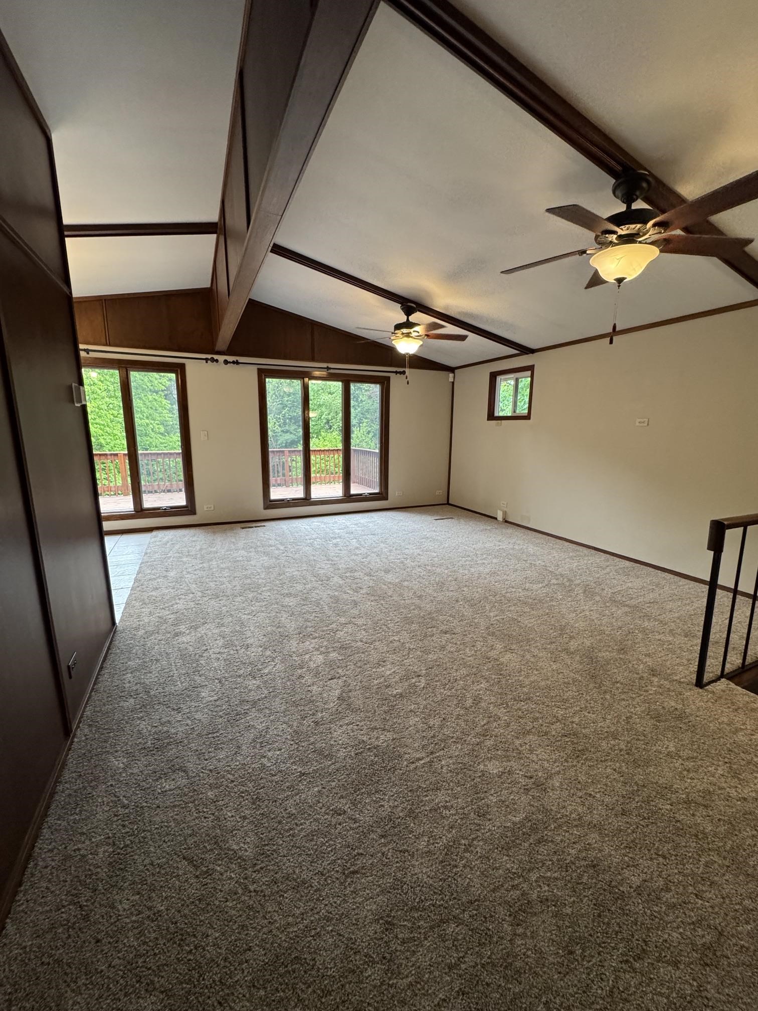 7705 East Rockton Road Roscoe, IL 61073 - Photo 4 of 16
