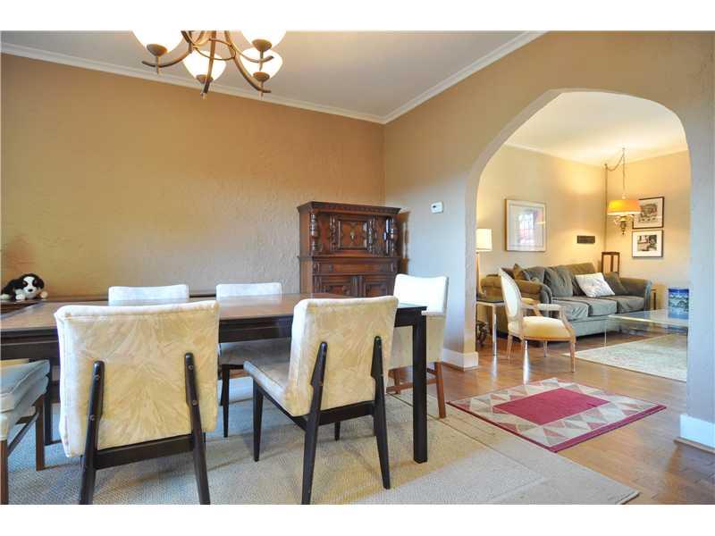 5411 Guarino Road Pittsburgh, PA 15217 - Photo 7 of 25 Dining Room.