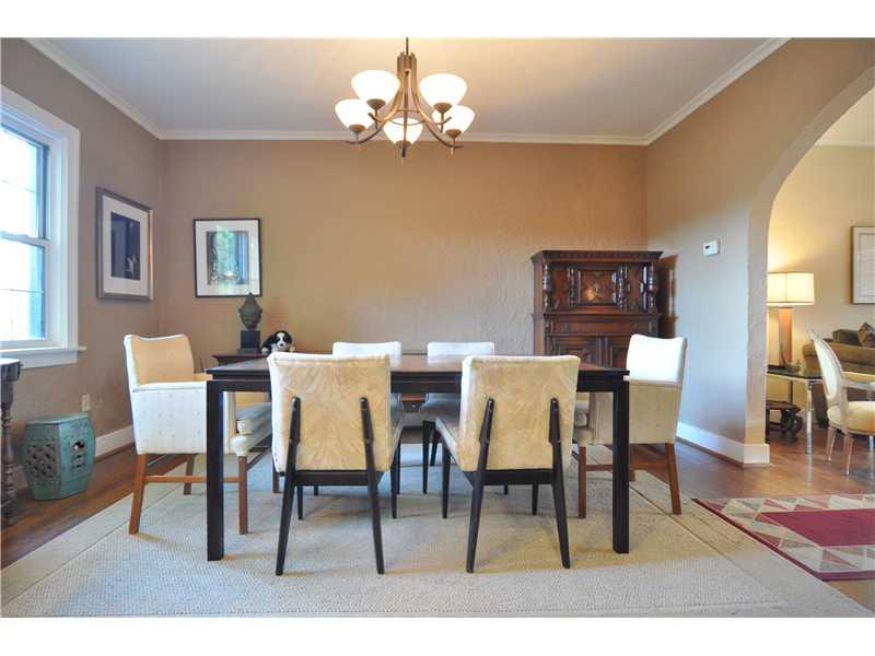 5411 Guarino Road Pittsburgh, PA 15217 - Photo 8 of 25 Dining Room.